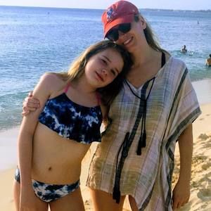 Meet your Posher, Claire